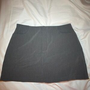 Grey‎ mini skirt